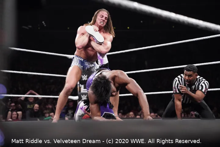 Matt Riddle vs. Velveteen Dream - (c) 2020 WWE. All Rights Reserved.