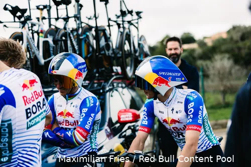 remco-evenepoel-florian-lipowitz