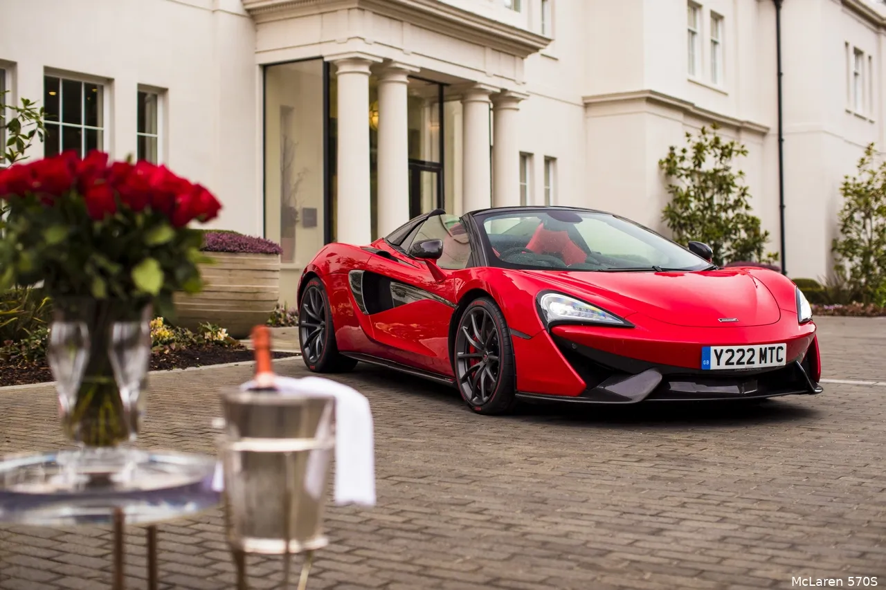 8942 mainshot 033 dg mclaren570s labels