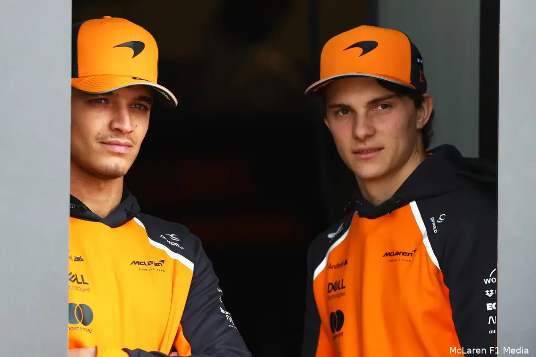 lando norris oscar piastri 2025 china mclaren