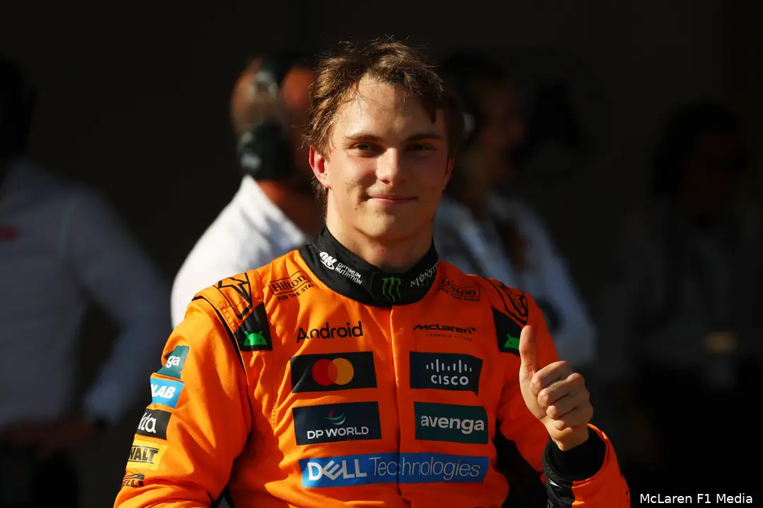 oscar piastri mclaren imola 2025 12