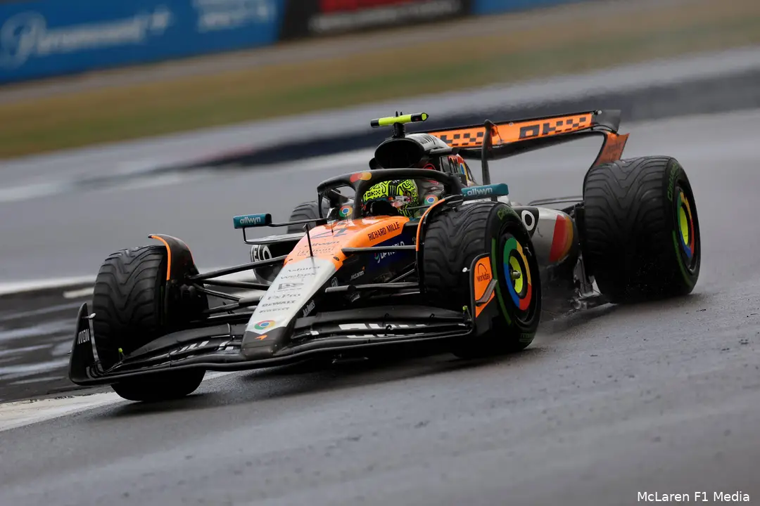 lando norris zondag silverstone mclaren win