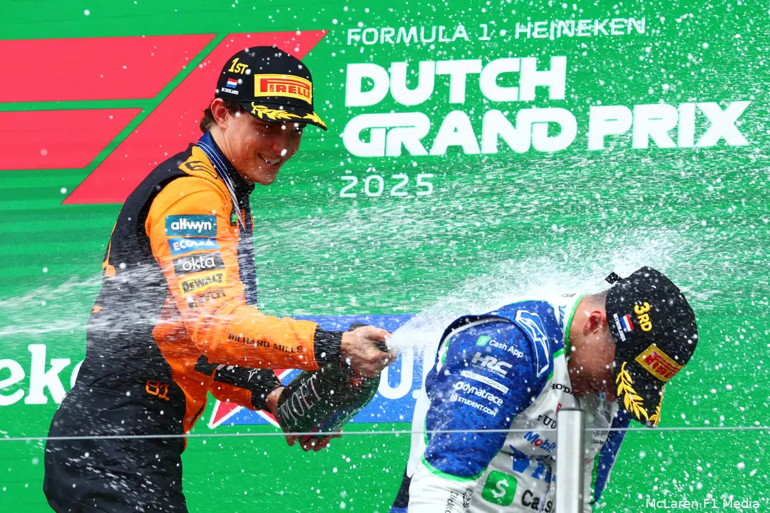 oscar-piastri-mclaren-isack-hadjar-visa-cash-app-racing-bulls-gp-nederland-2025-zondag-6