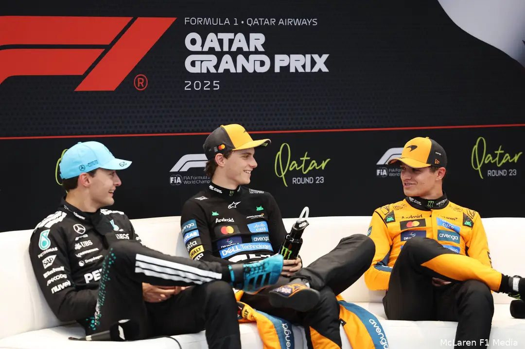 lando-norris-oscar-piastri-mclaren-gp-qatar-2025-zaterdag-george-russell-mercedes-persconferentie-3