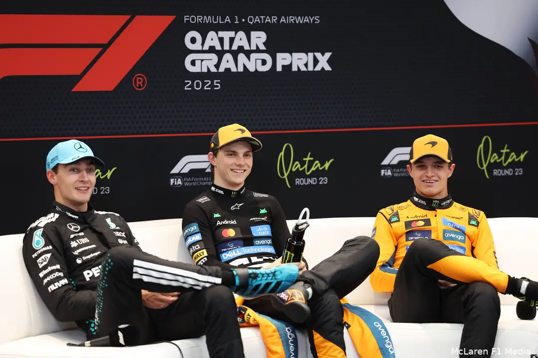 lando-norris-oscar-piastri-mclaren-gp-qatar-2025-zaterdag-george-russell-mercedes-persconferentie-4