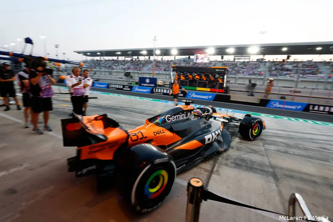 oscar-piastri-vijdag-vt1-mclaren-2025-qatar