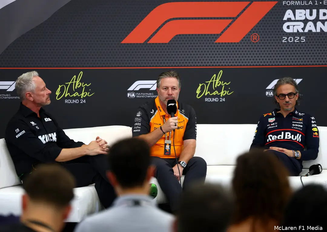 jonathan-wheatley-sauber-zak-brown-mclaren-laurent-mekies-redbull-abudhabi-vrijdag (2)