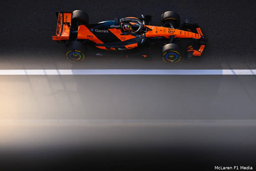 mclaren-oscar-piastri-bahrein-testdagen-dag-3-3