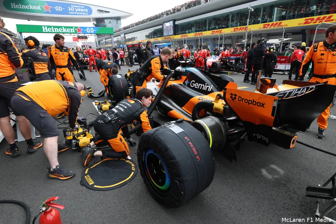 Piastri-zondag-China-McLaren-9