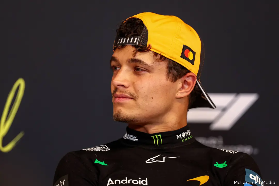lando-norris-mclaren-canada-2026-zaterdag