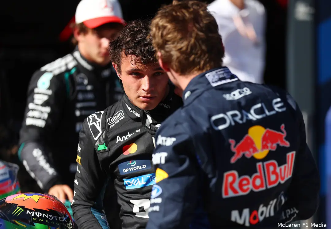 lando-norris-mclaren-gp-spanje-2026-zaterdag-max-verstappen