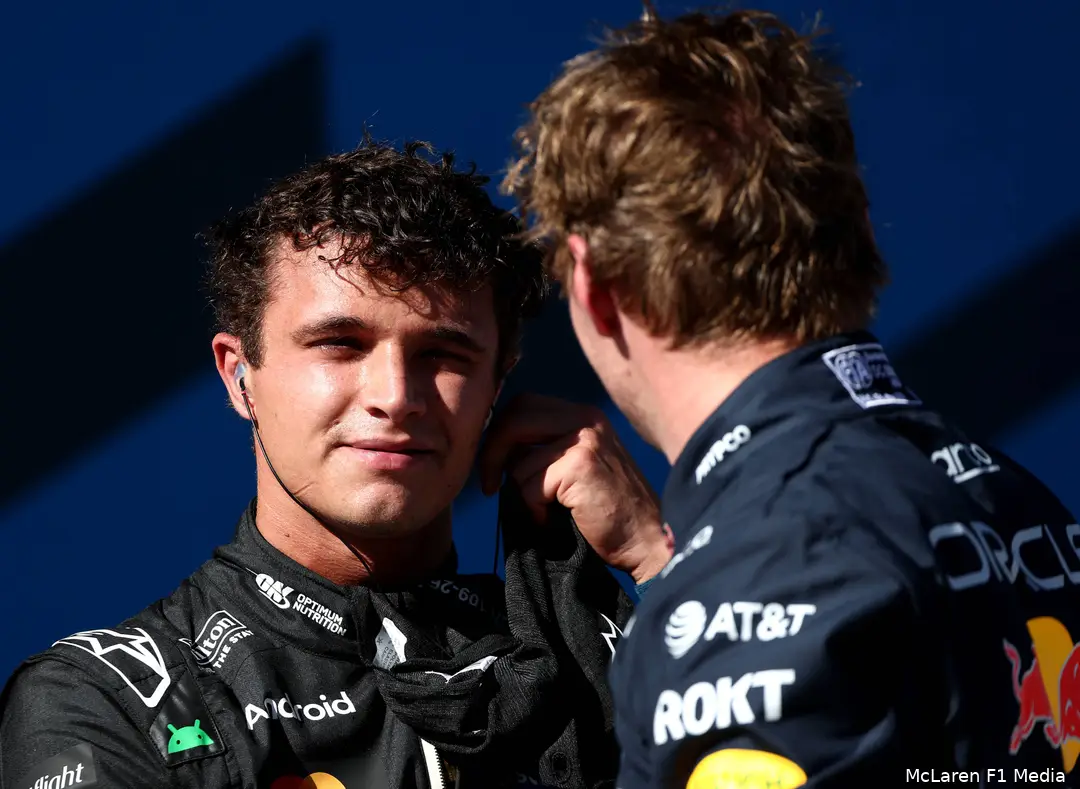 lando-norris-mclaren-gp-spanje-2026-zaterdag-zak-brown-max-verstappen-2