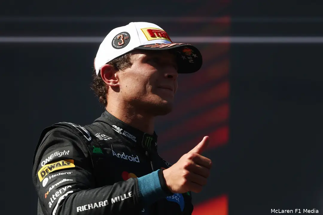 lando-norris-mclaren-gp-spanje-2026-zondag