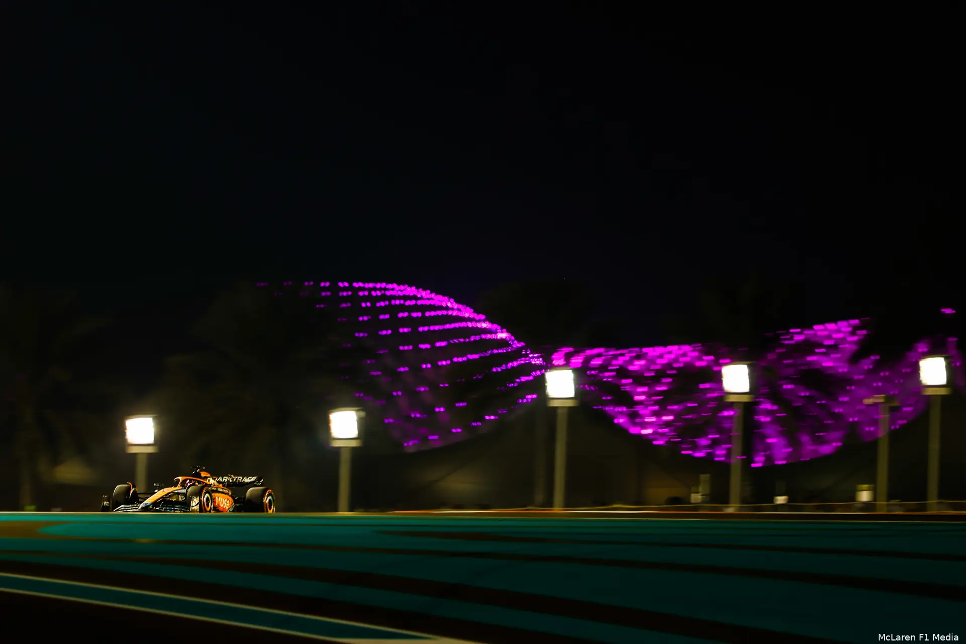 2022AbuDhabiGrandPrixSaturdayGP2222 113141 ONZ02352