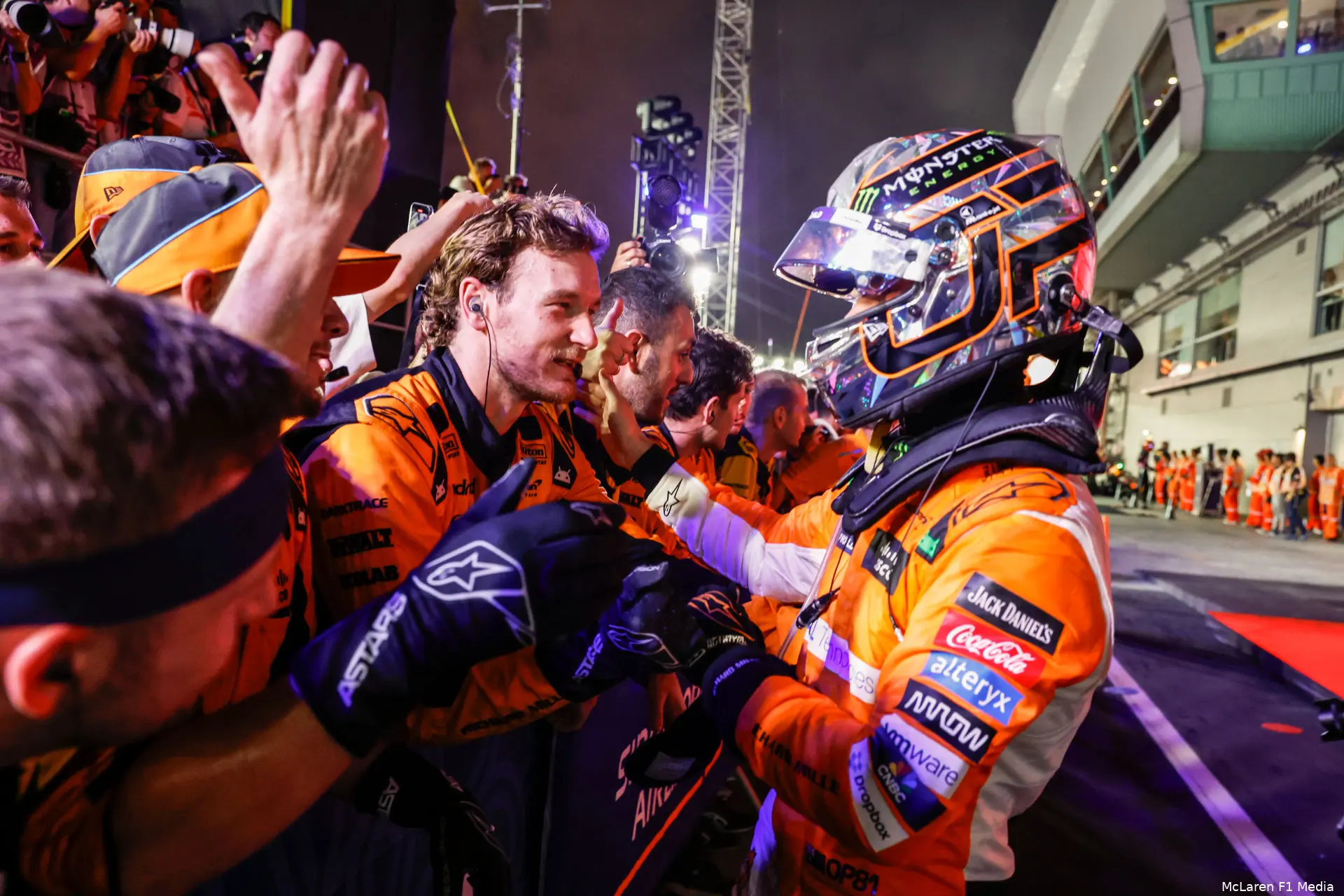 mclaren oscar piastri singapore gp zondag 2024 2