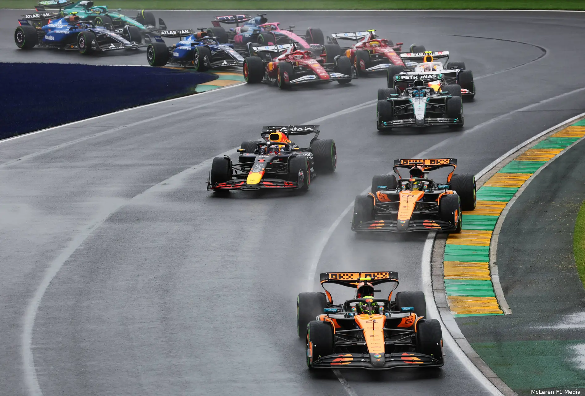 oscar piastri lando norris mclaren george russell max verstappen gp australie zondag 2025