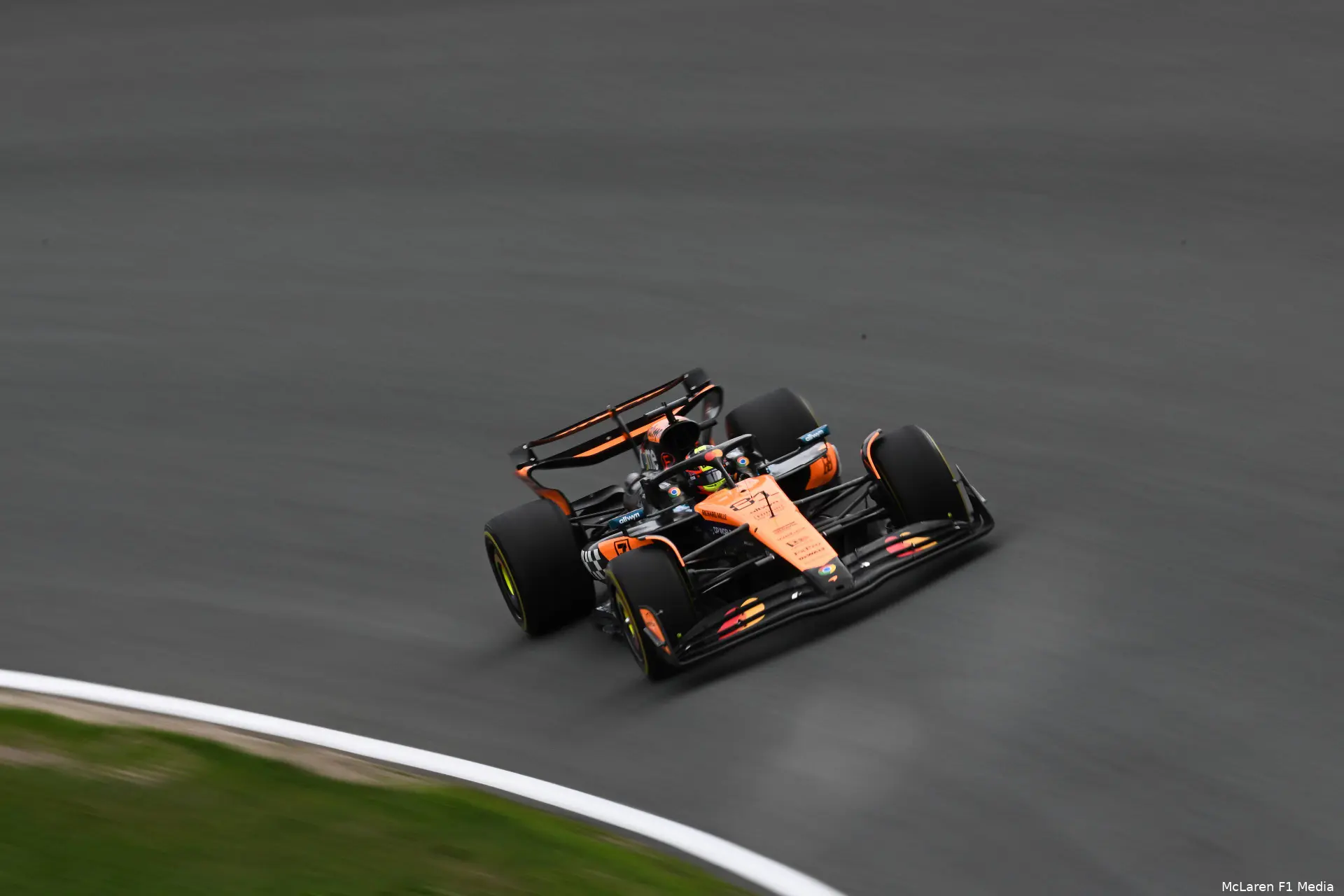 oscar-piastri-mclaren-mcl39-zandvoort-nederland-129