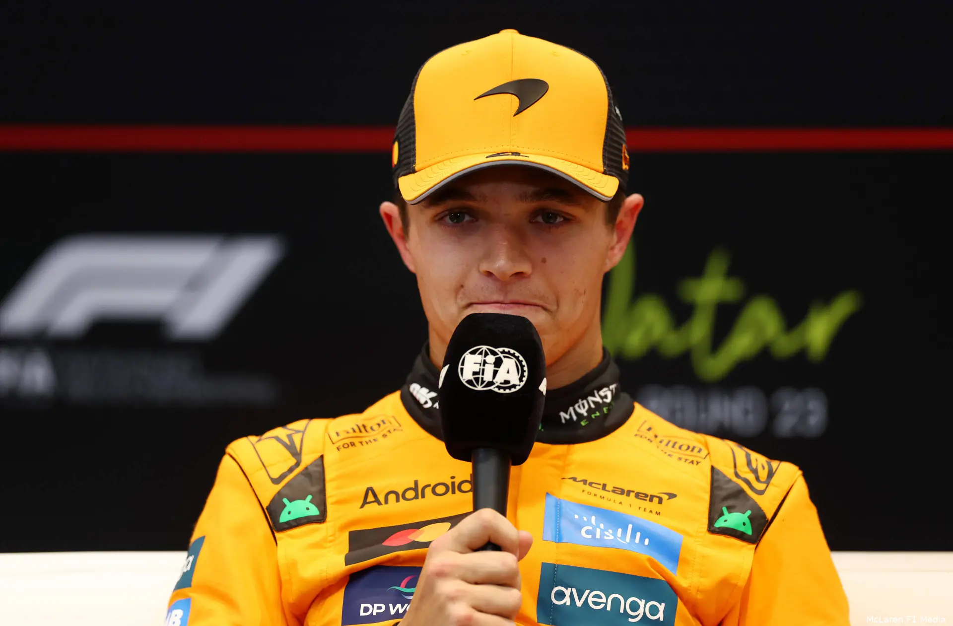 lando-norris-mclaren-gp-qatar-2025-zaterdag-4