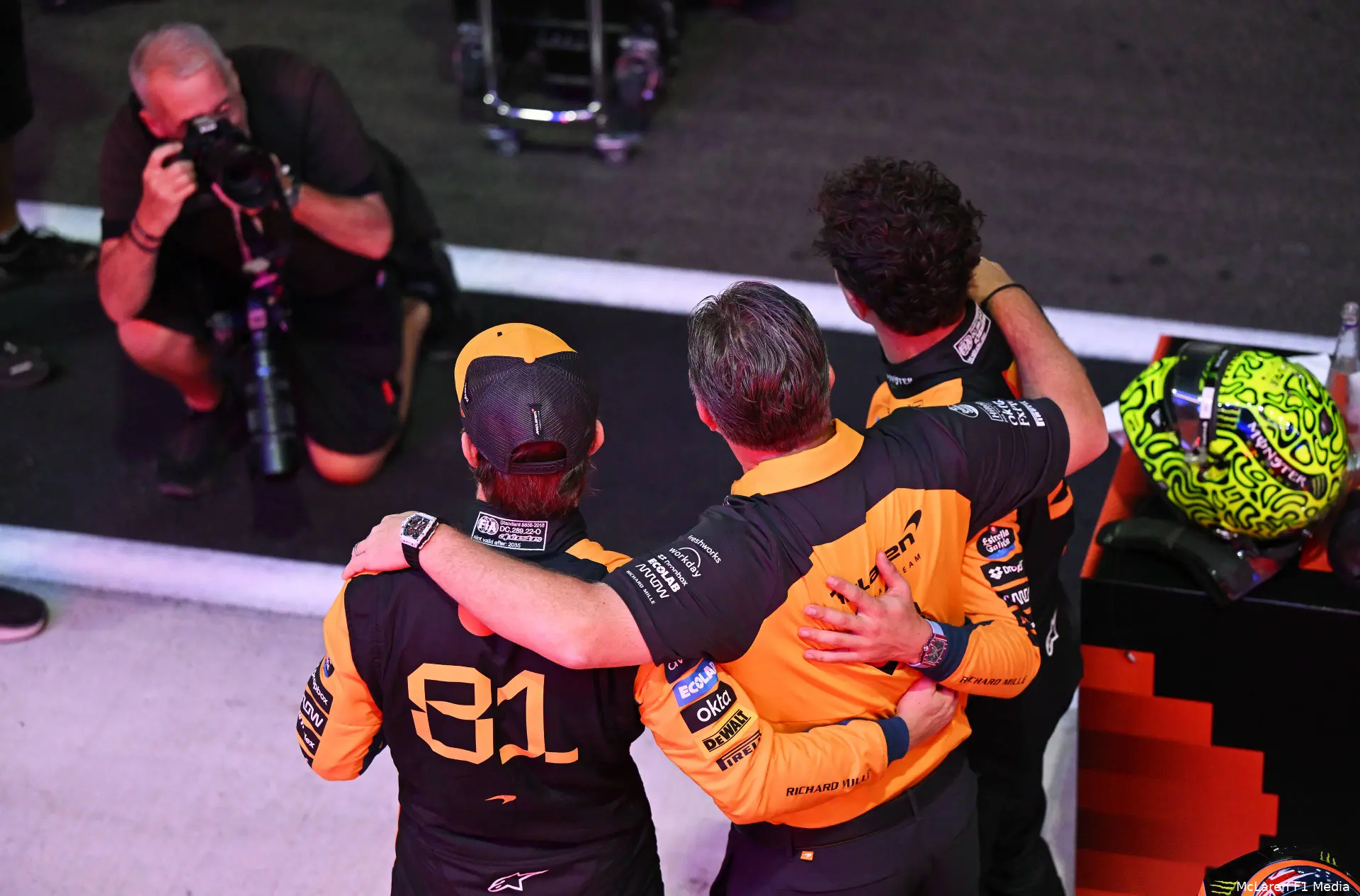 lando-norris-mclaren-gp-qatar-2025-zaterdag-oscar-piastri-zak-brown