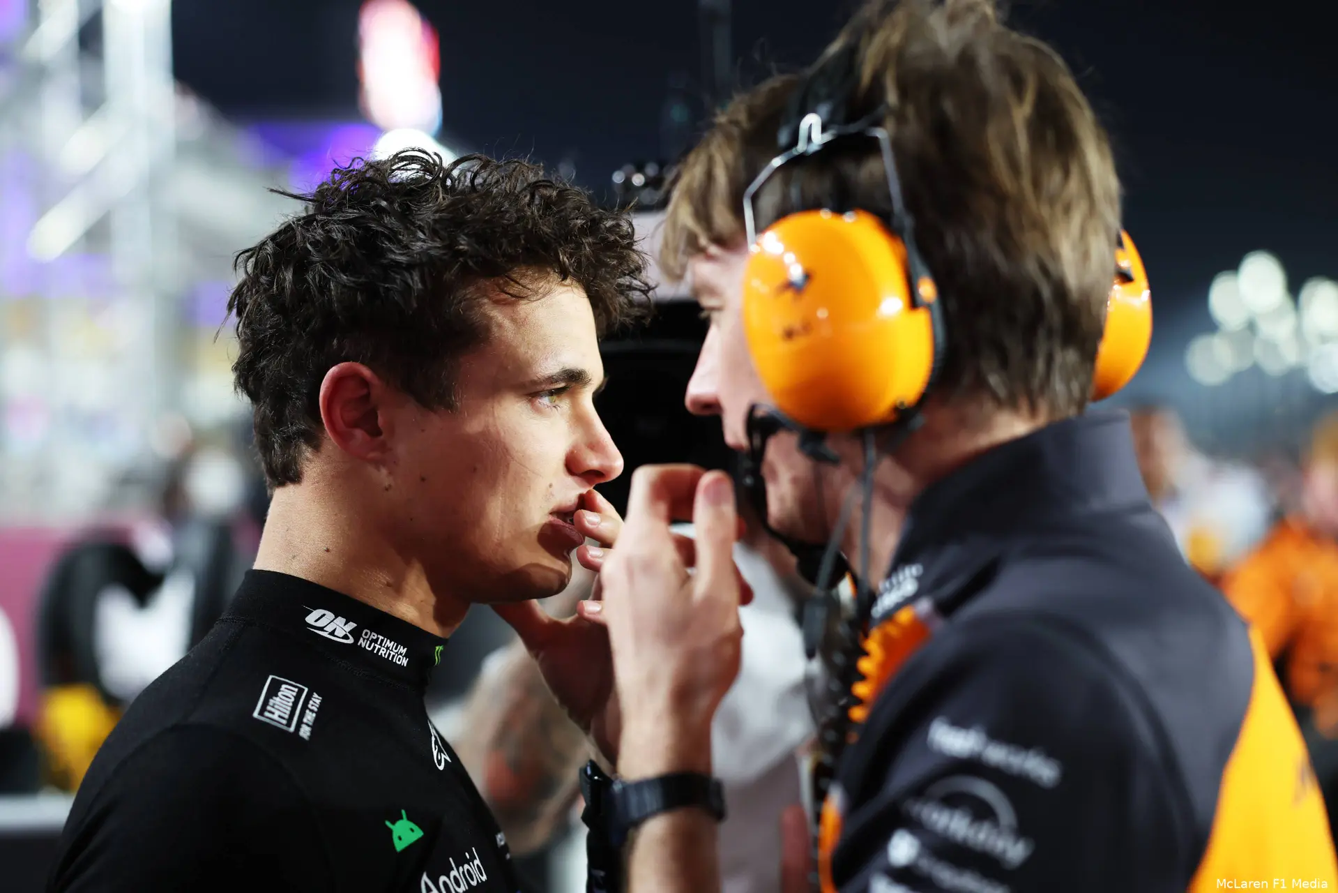 lando-norris-will-joseph-mclaren-gp-qatar-2025-zondag