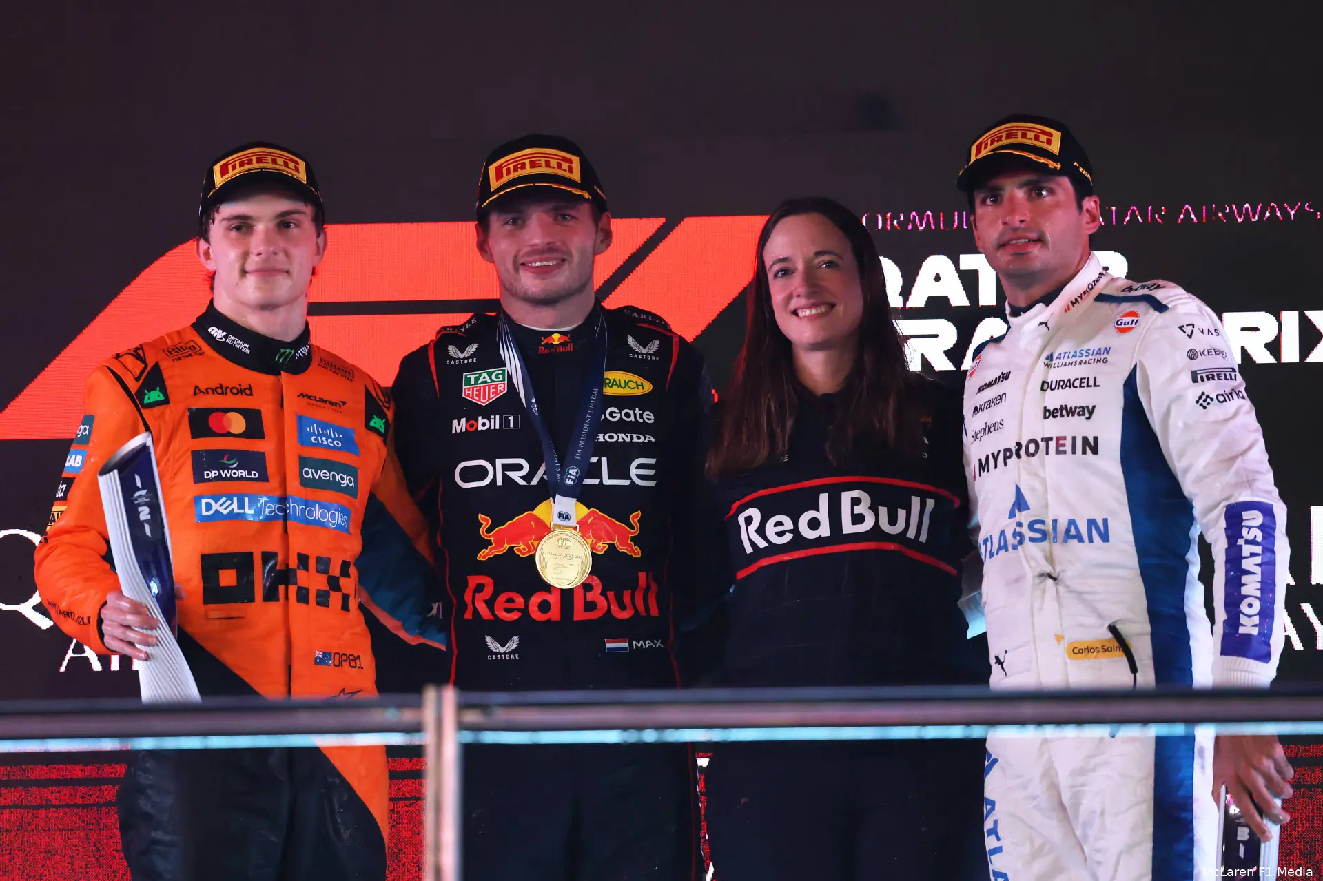 oscar-piastri-mclaren-max-verstappen-red-bull-racing-sainz-carlos-williams-gp-qatar-2025-zondag-hannah-schmitz