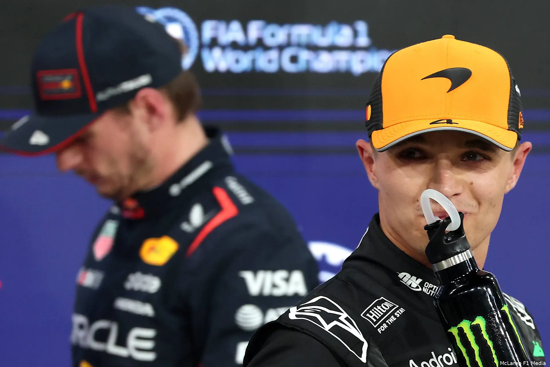 lando-norris-mclaren-gp-abu-dhabi-2025-zaterdag-max-verstappen-red-bull-racing-5