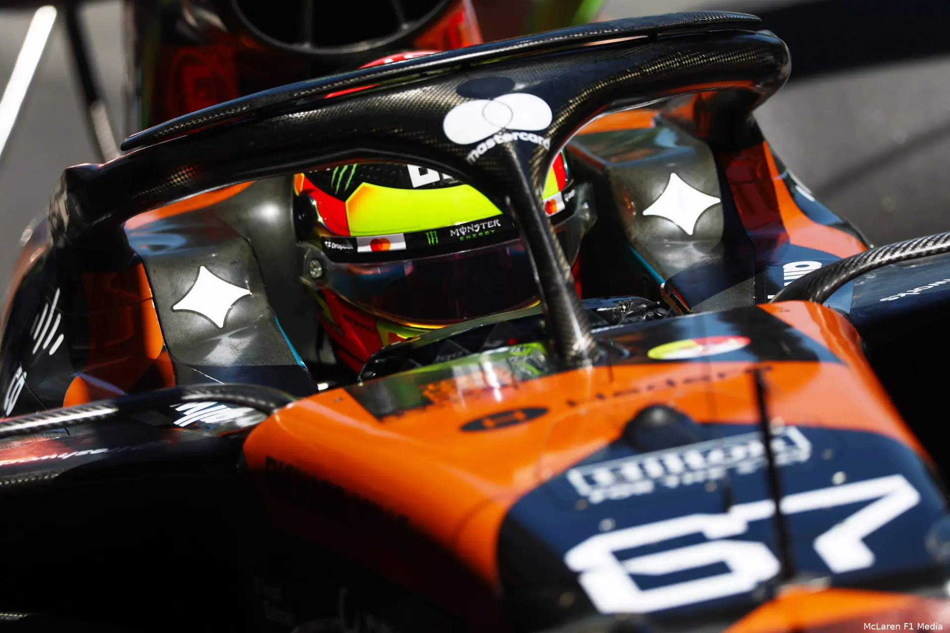 leonardo-fornaroli-mclaren-barcelona-vrijdag (3)