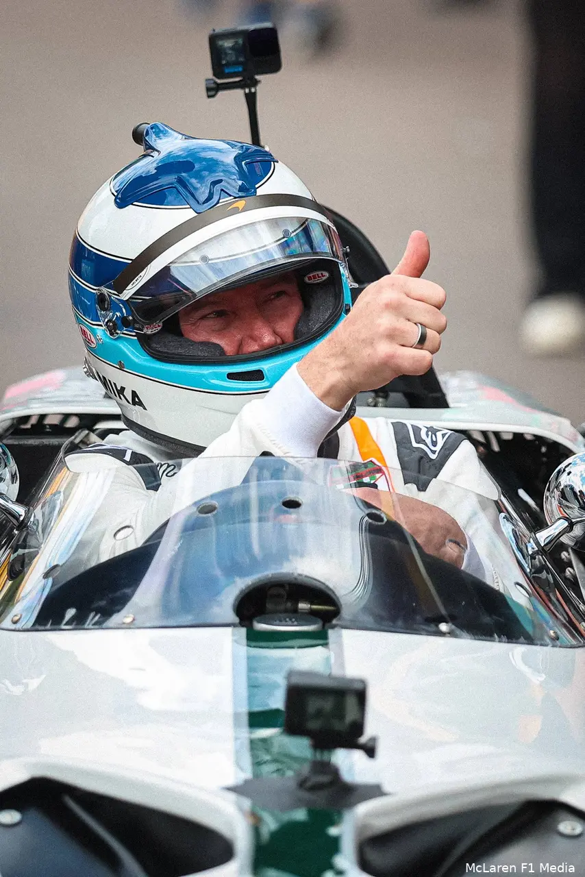mclaren-grand-prix-1000-monaco-mika-hakkinen-9