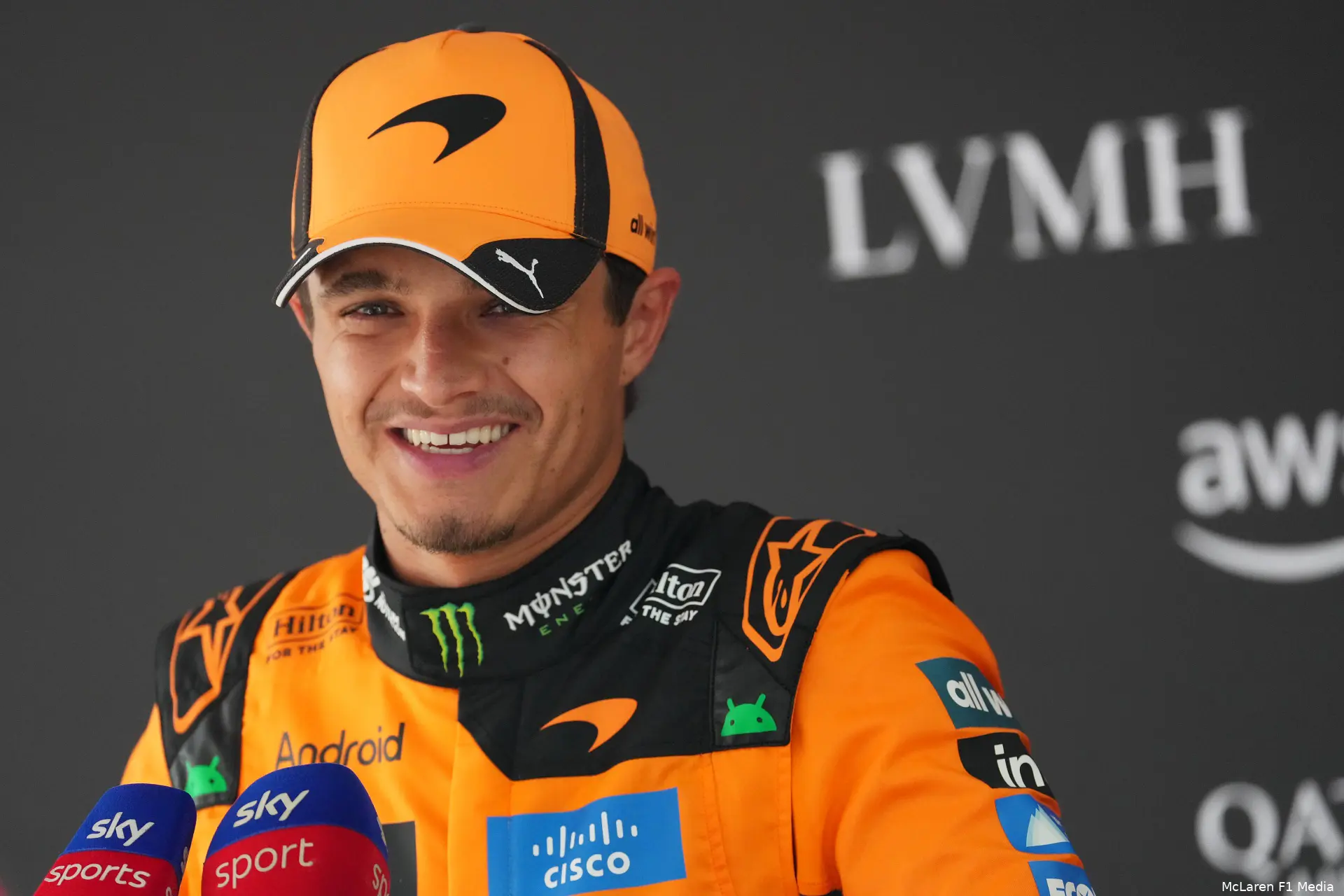 lando-norris-mclaren-2026-belgie-zaterdag-1
