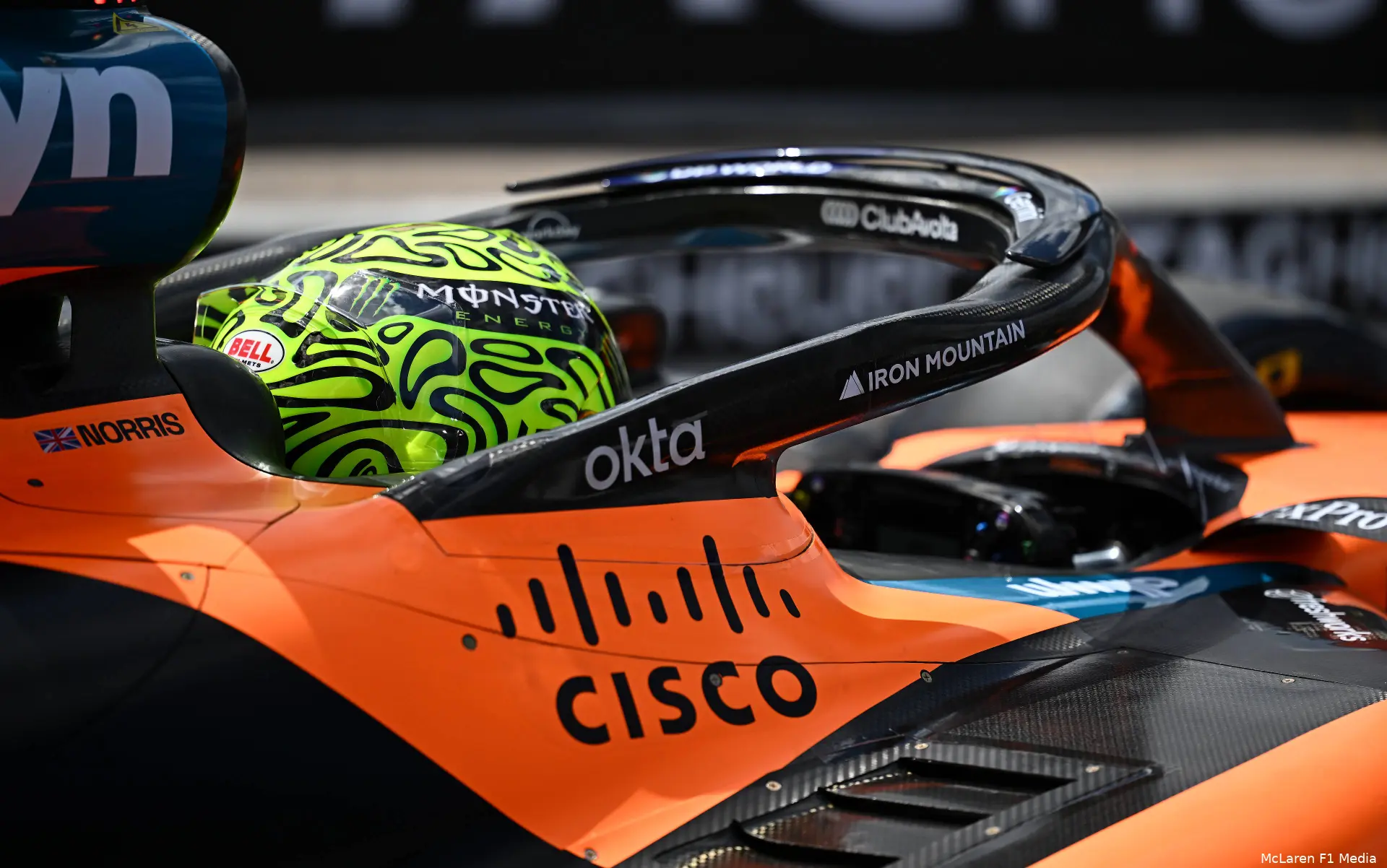 lando-norris-mclaren-gp-hongarije-2026-vrijdag-4