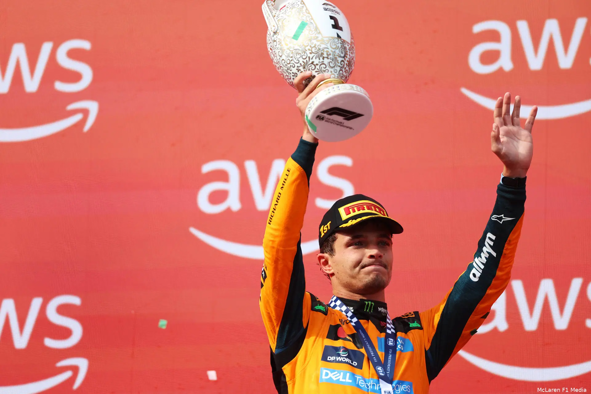lando-norris-mclaren-gp-hongarije-2026-zondag-podium-5
