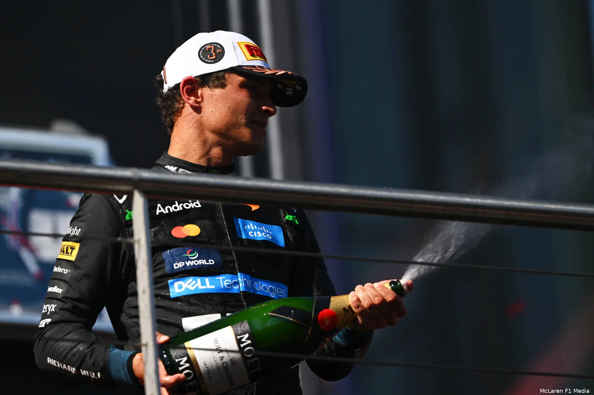 lando-norris-mclaren-gp-spanje-2026-zondag