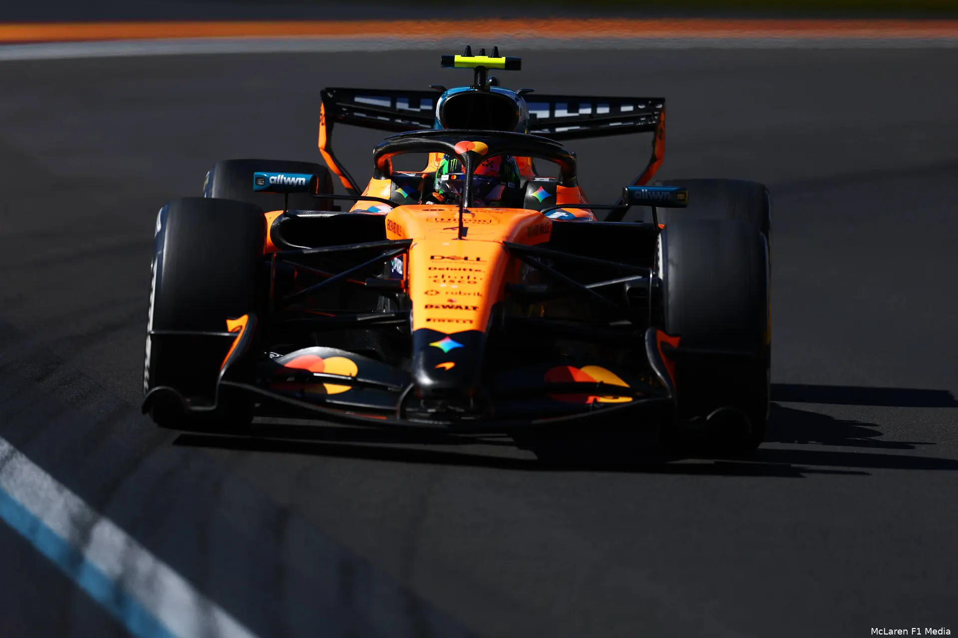 lando-norris-mclaren-gp-spanje-2026-zondag