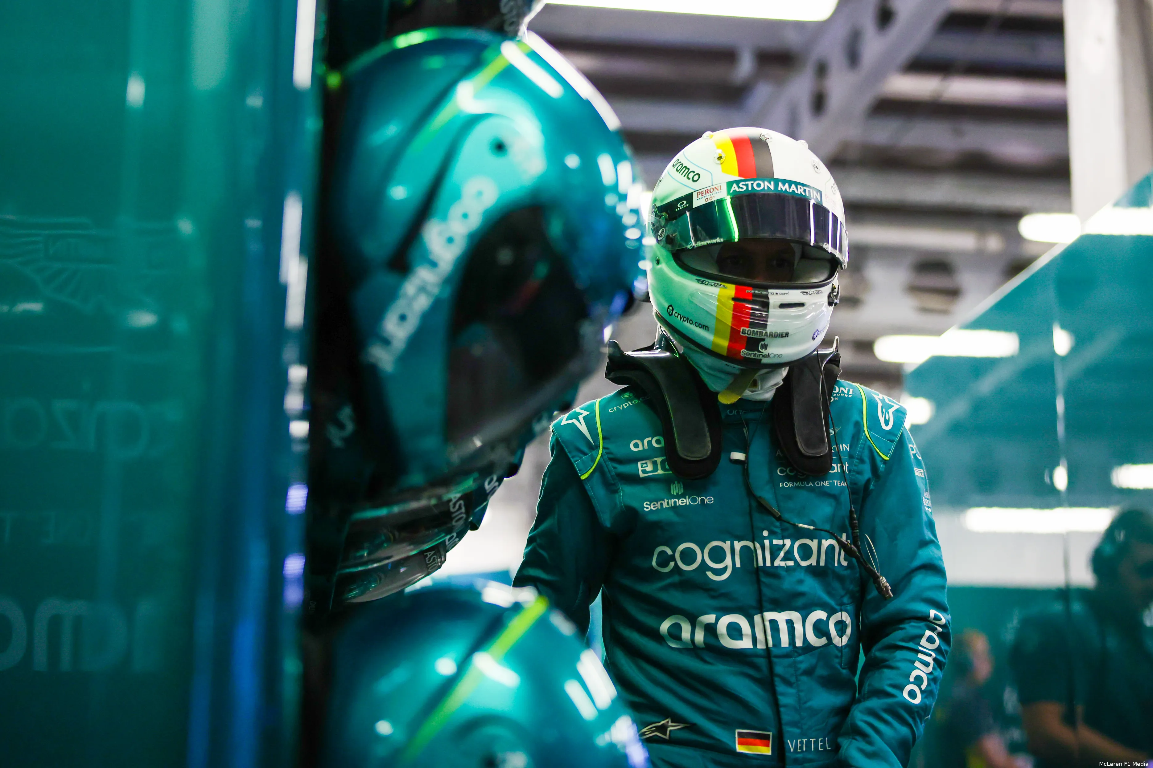 aston martin sebastian vettel baku