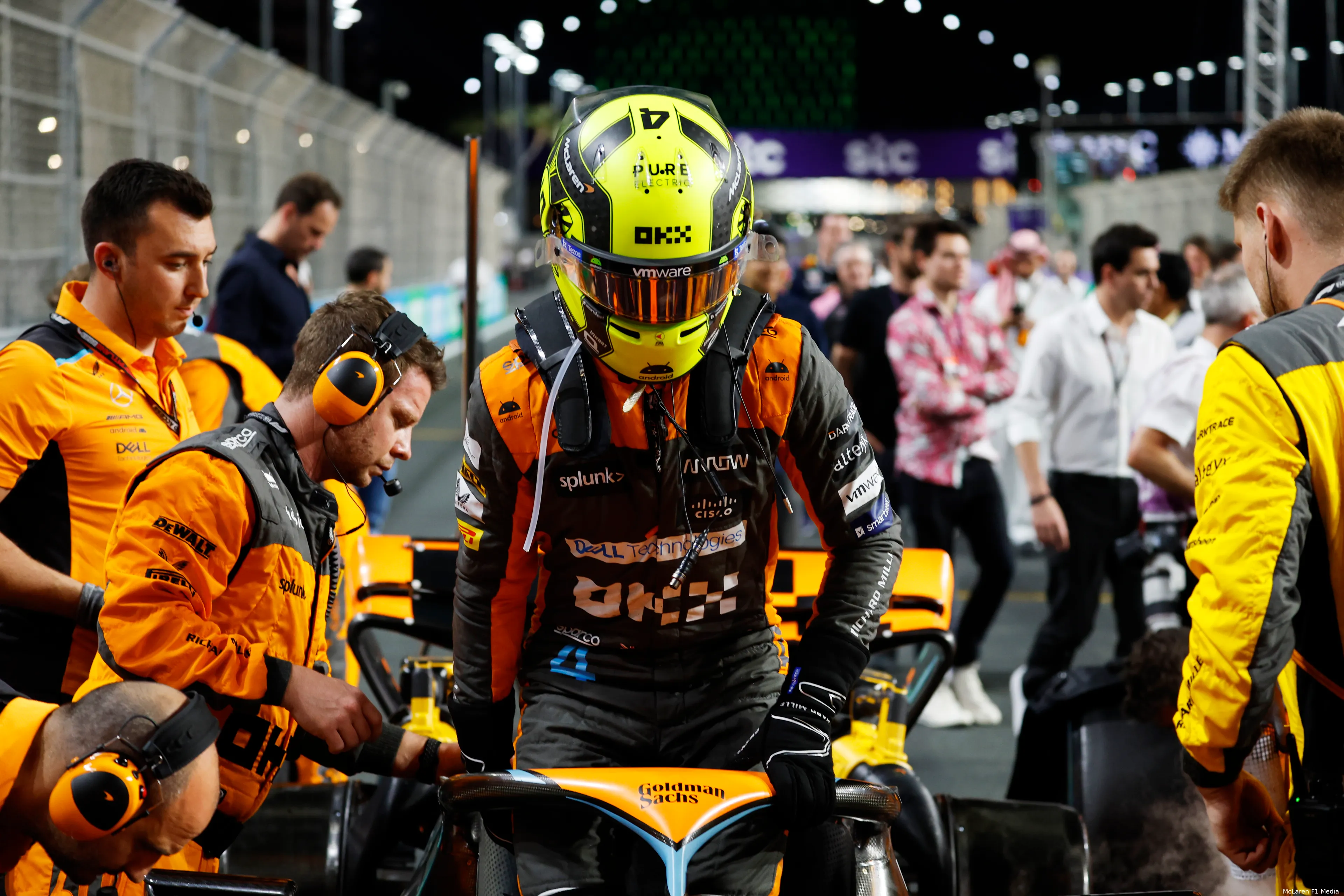 lando norris mcl60 mclaren f1 gp saoedi arabie 2023