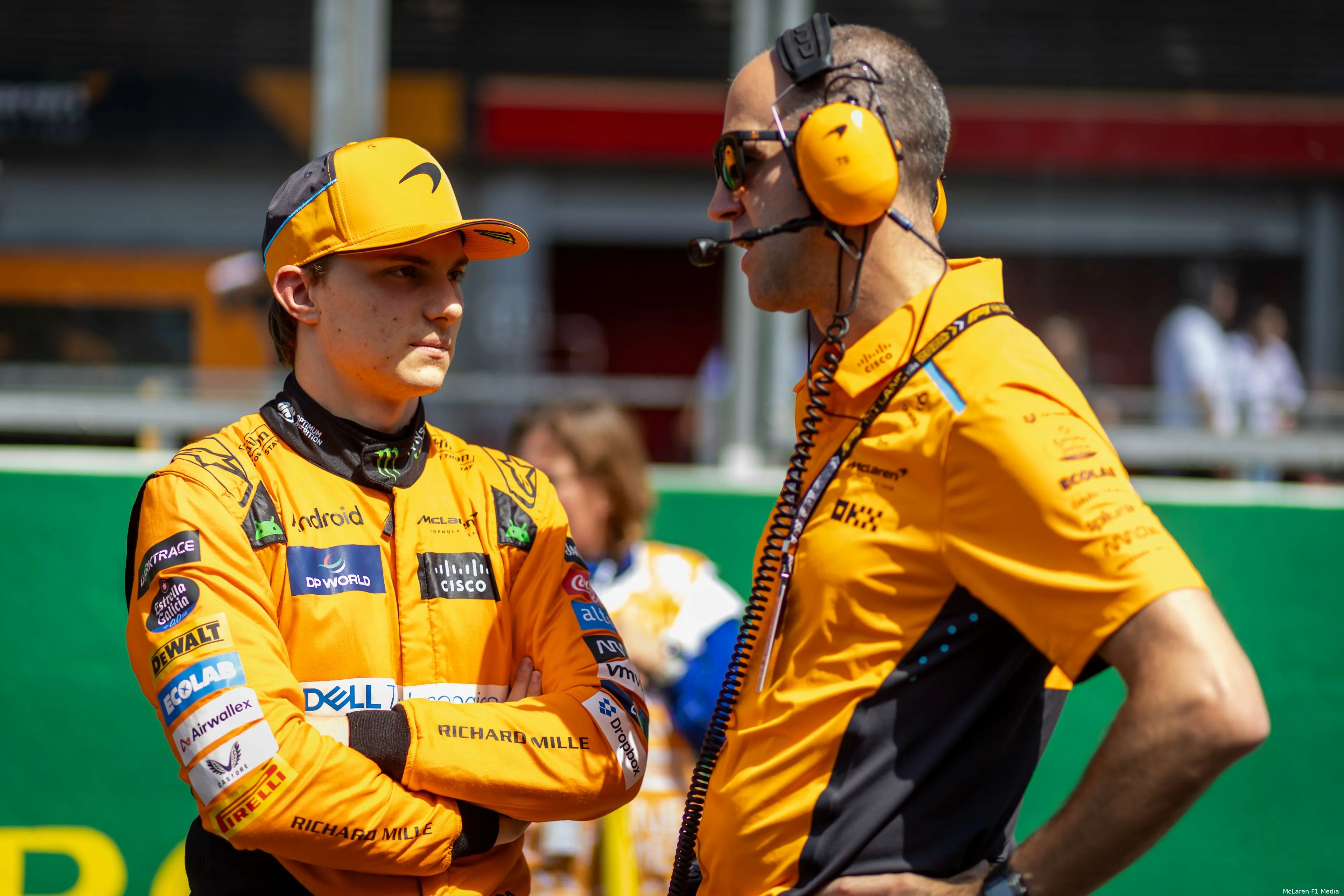 oscar piastri engineer mclaren 2024 nederland zandvoort