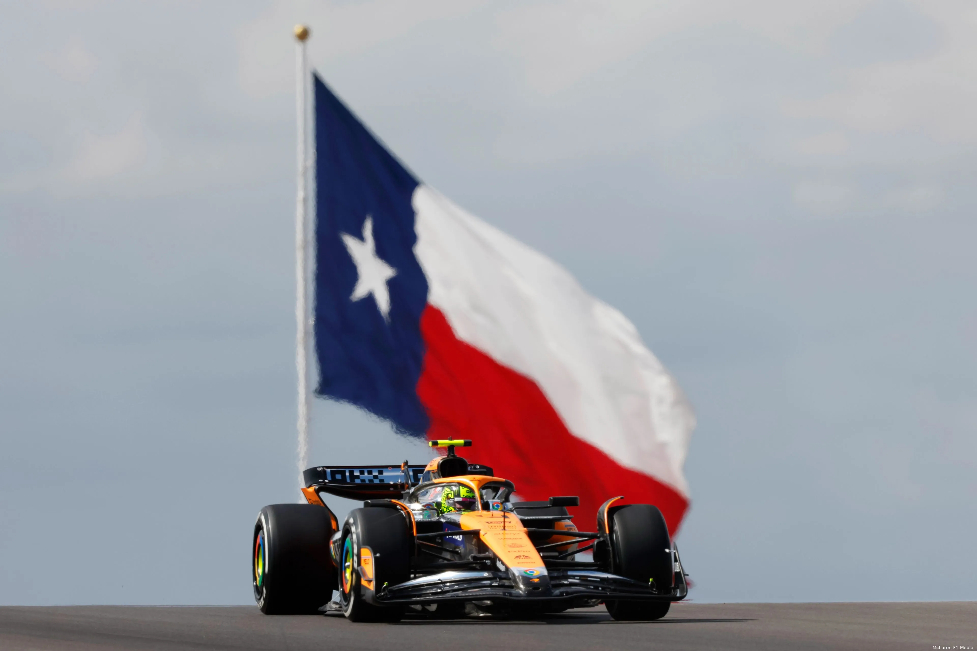 lando norris mclaren vrijdag usa sprintweekend cota mcl38