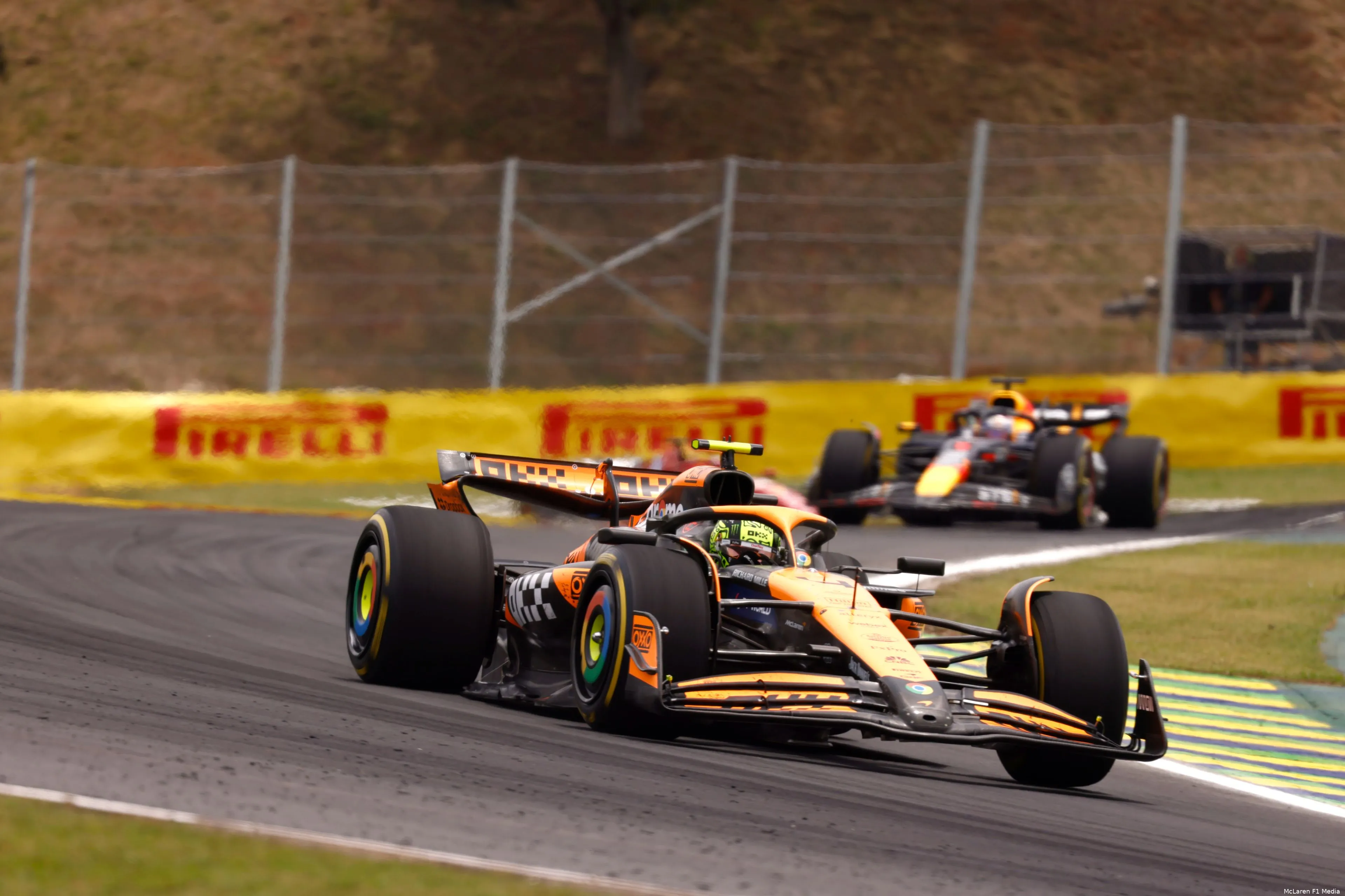 lando norris mclaren max verstappen red bull racing gp sao paulo zaterdag 2024