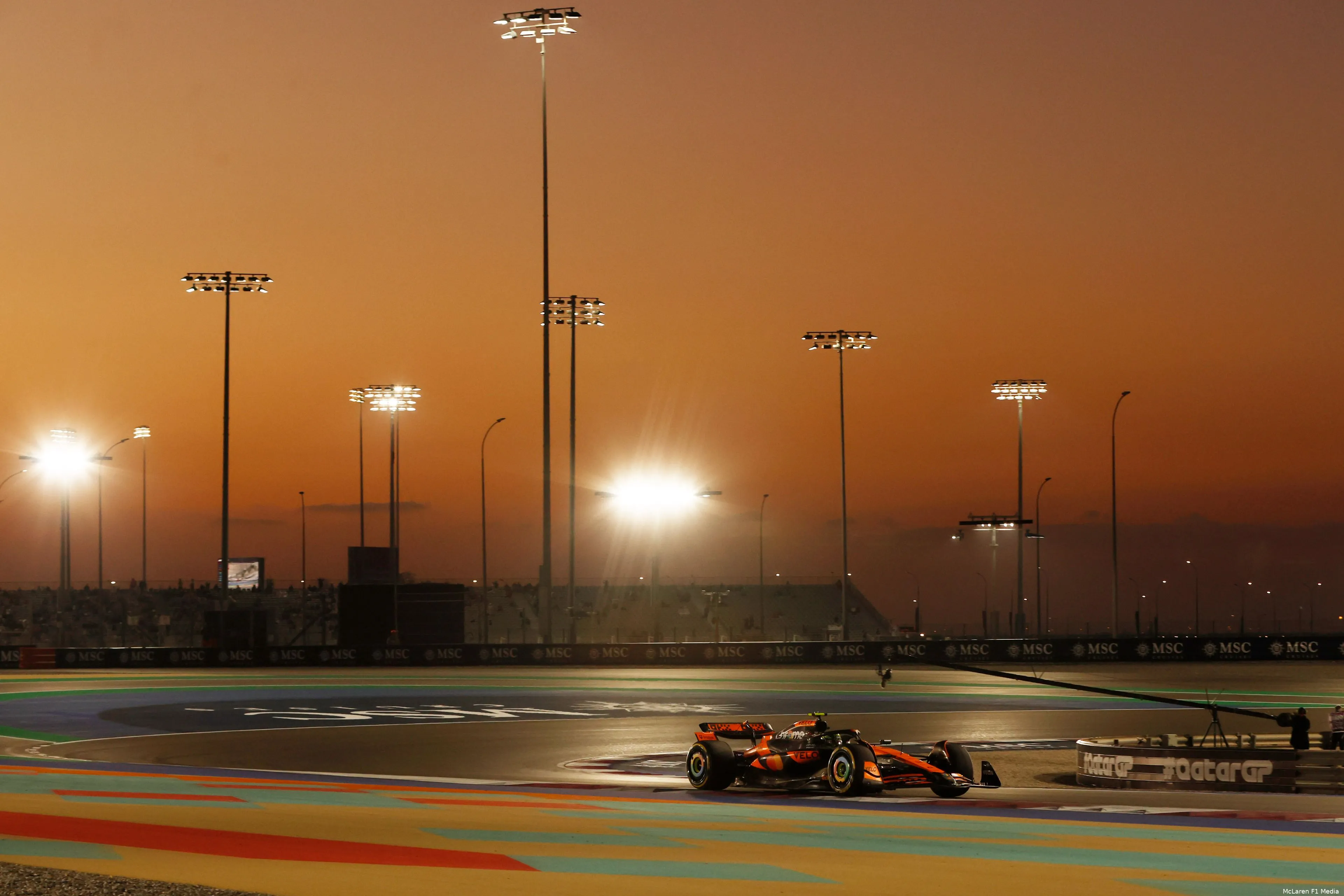 lando norris qatar vrijdag sprintkwalificatie 2024 mclaren