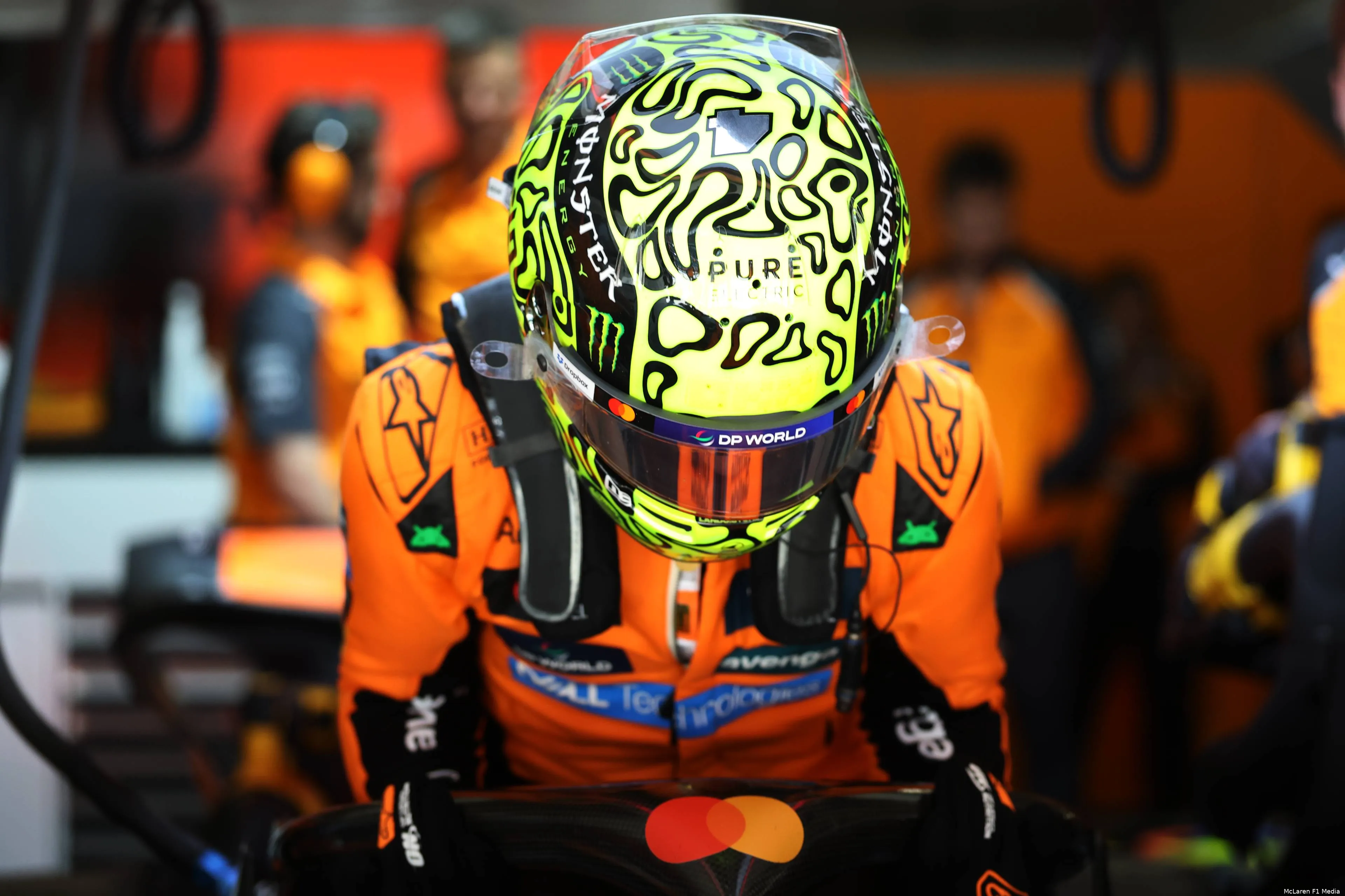 lando norris kwalificatie zaterdag 2025 sprintrace mclaren china