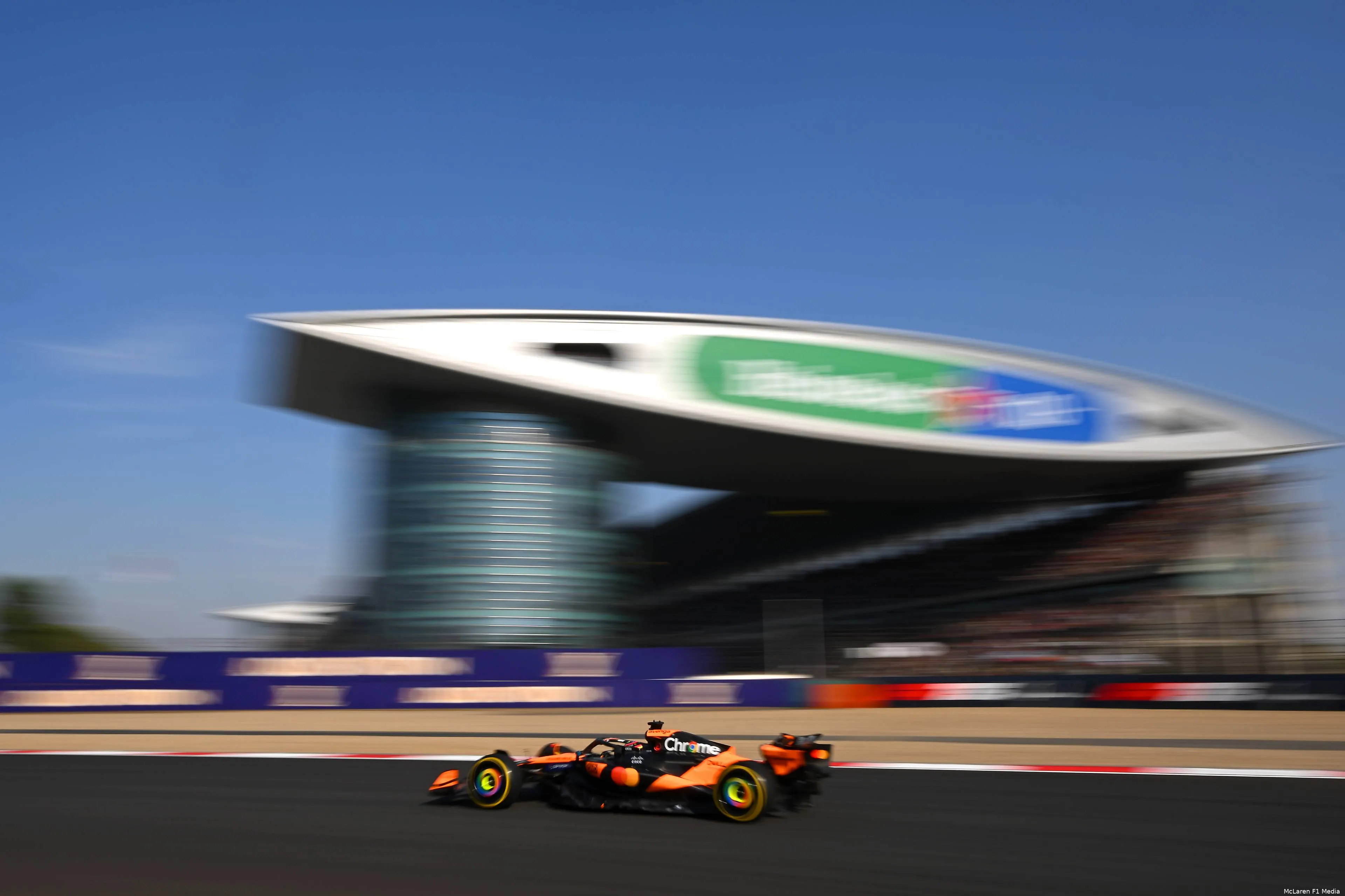 mclaren oscar piastri shanghai china zaterdag 2025