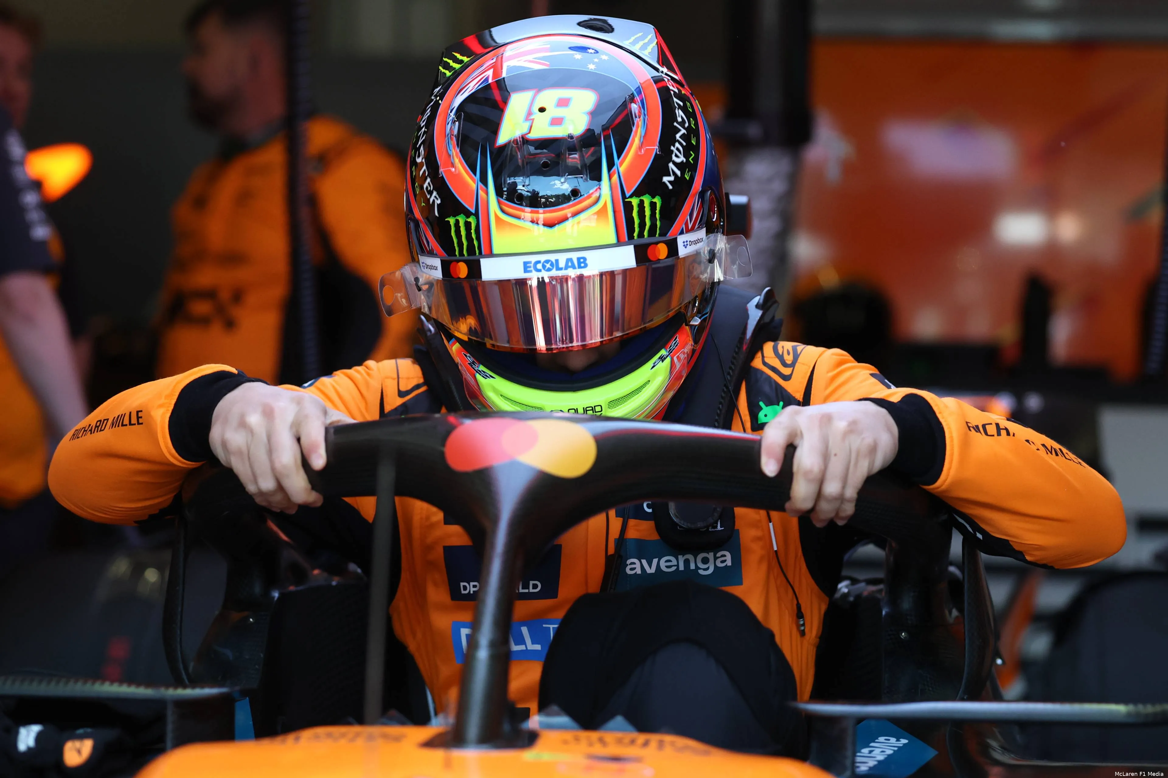 oscar piastri mclaren imola 2025 12