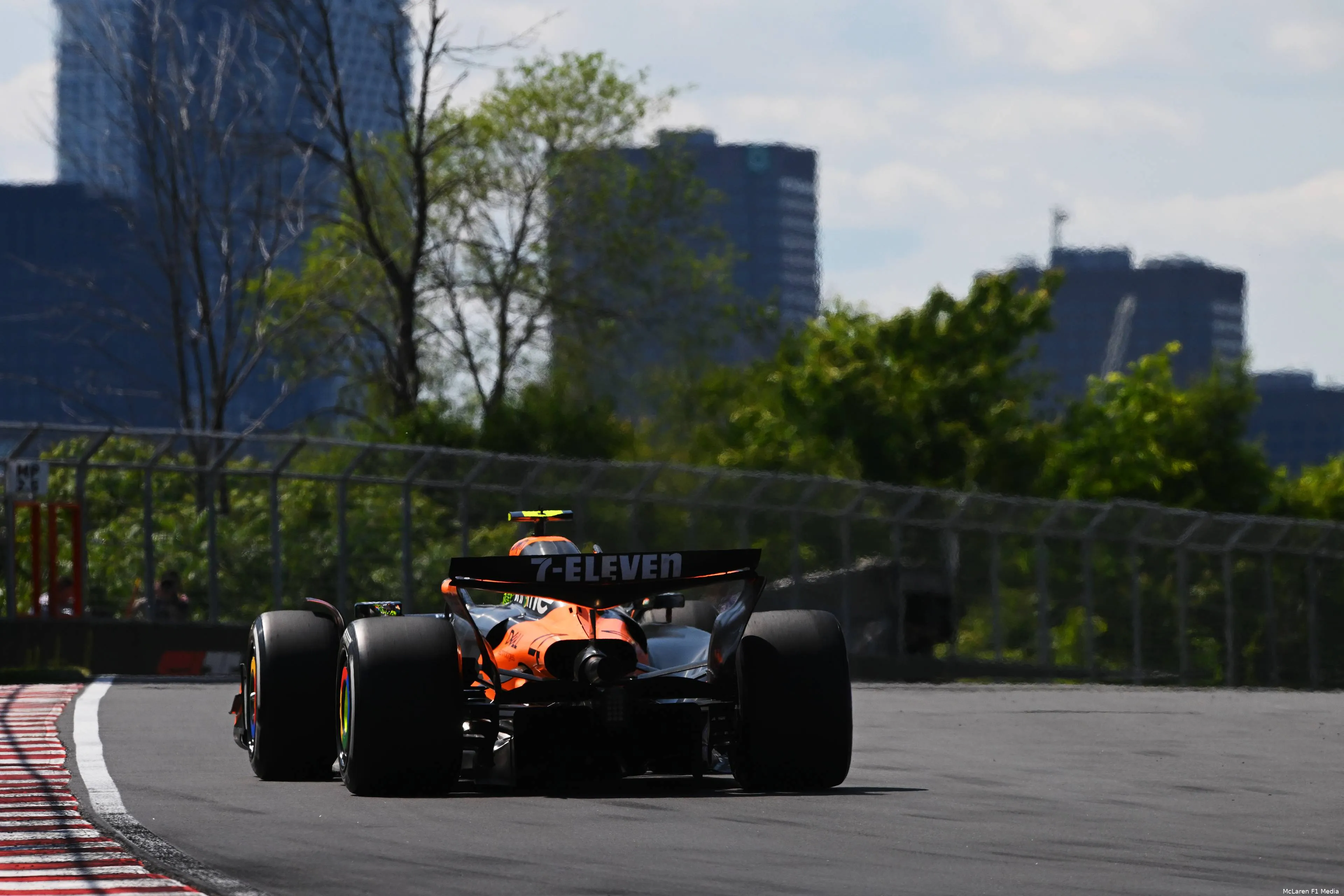 lando norris canada 2025 racedag