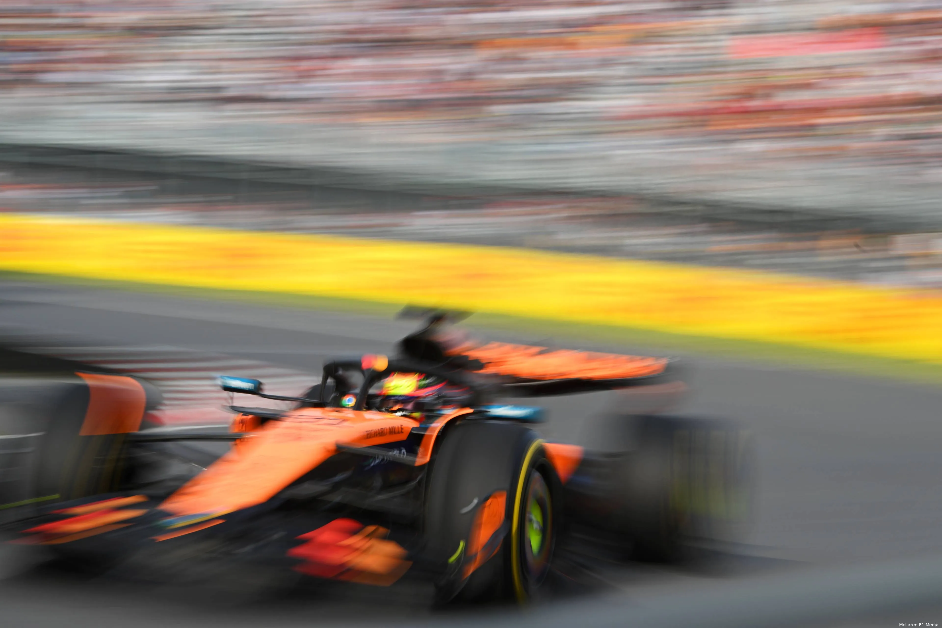 oscar piastri vrijdag canada 2025 mclaren