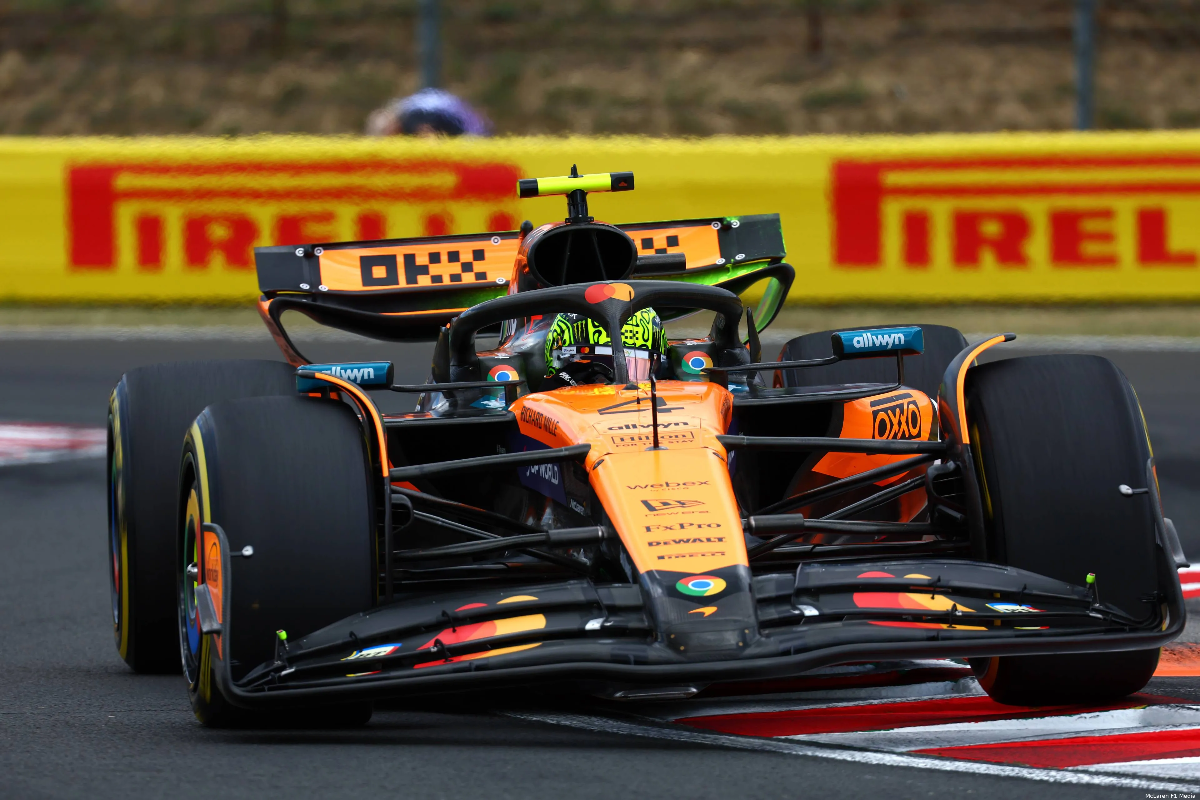 lando-norris-vt1-hongarije-2025