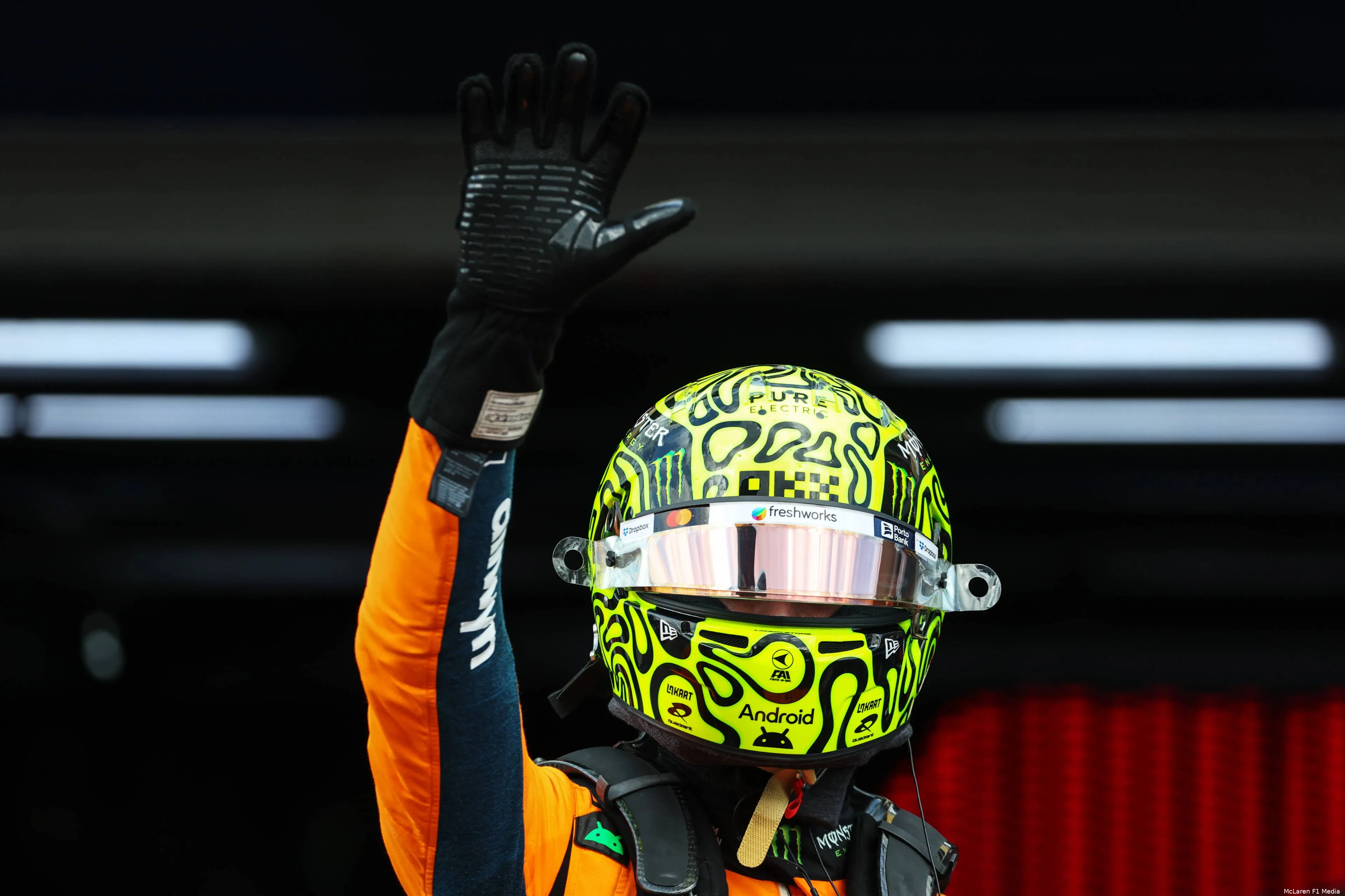 lando-norris-mclaren-gp-sao-paulo-brazilie-2025-zaterdag-19