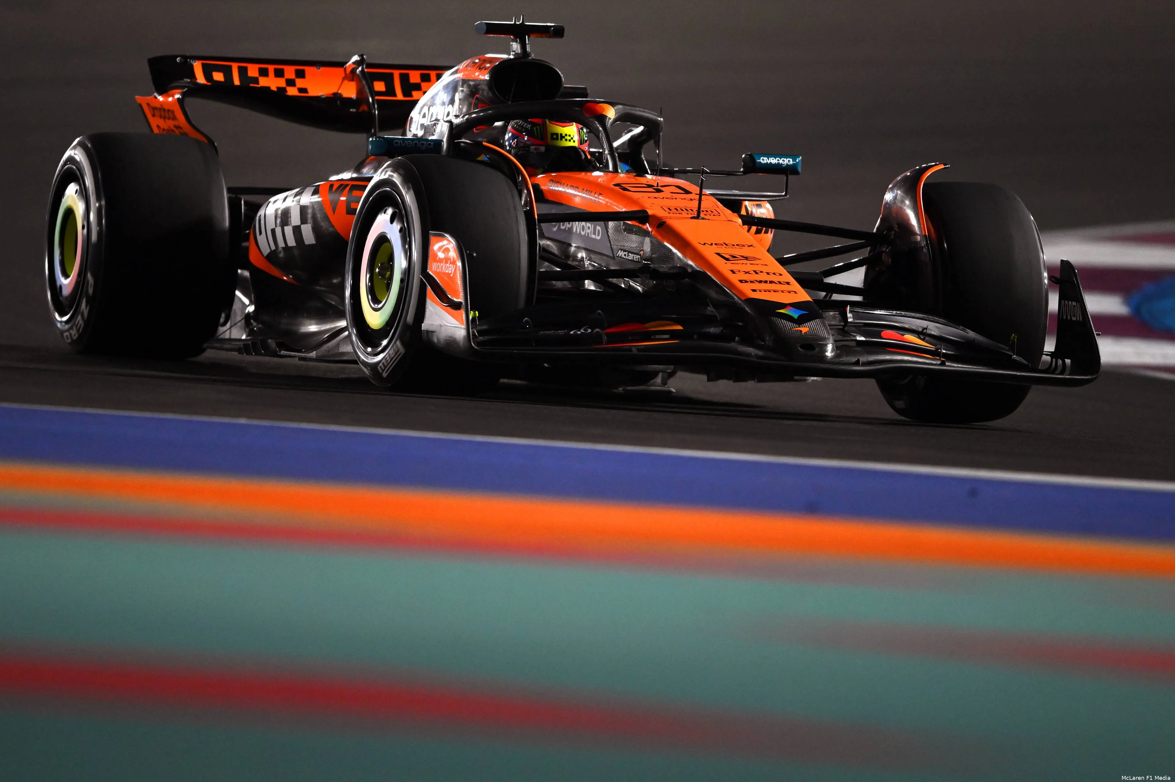 oscar-piastri-mclaren-2025-gp-qatar-vrijdag-6