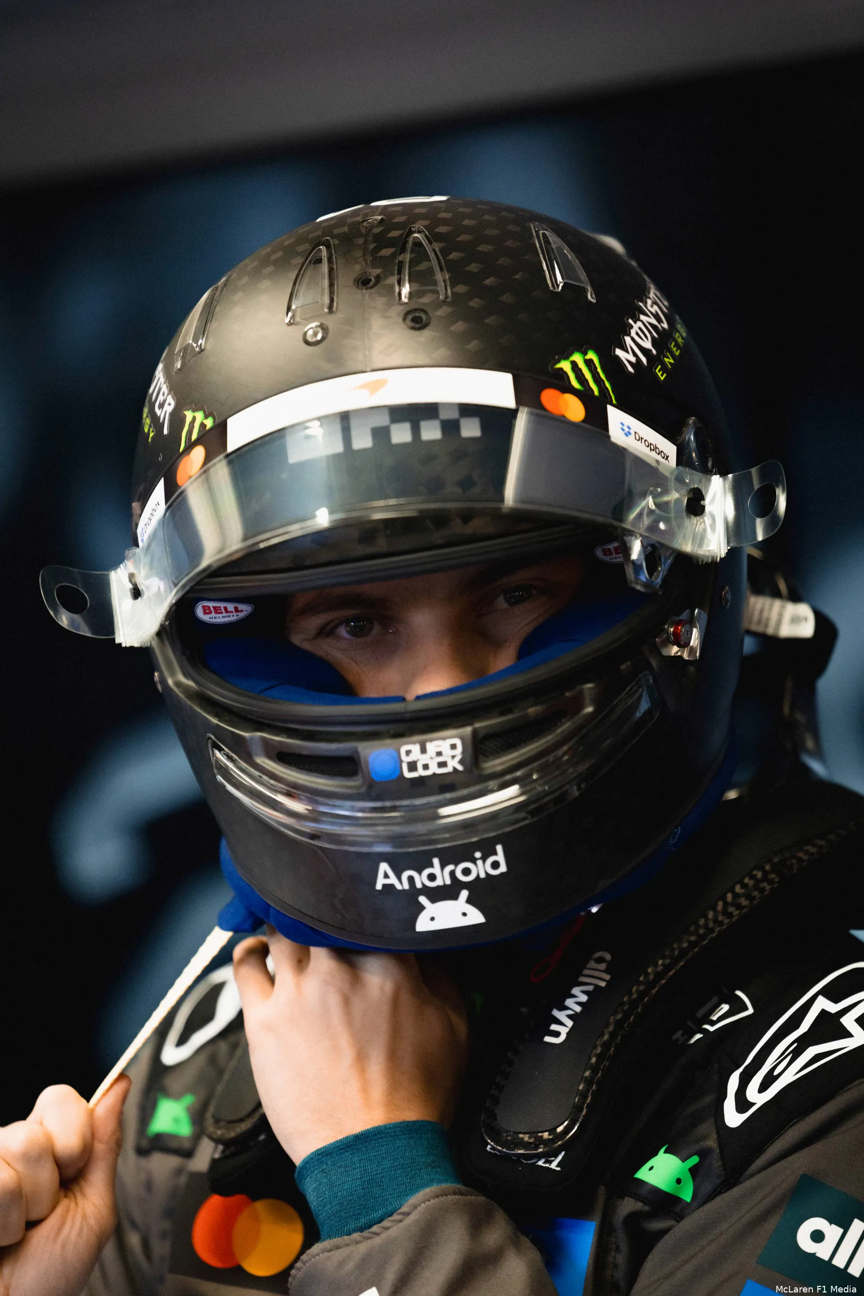 oscar-piastri-mclaren-wintertest-barcelona-1