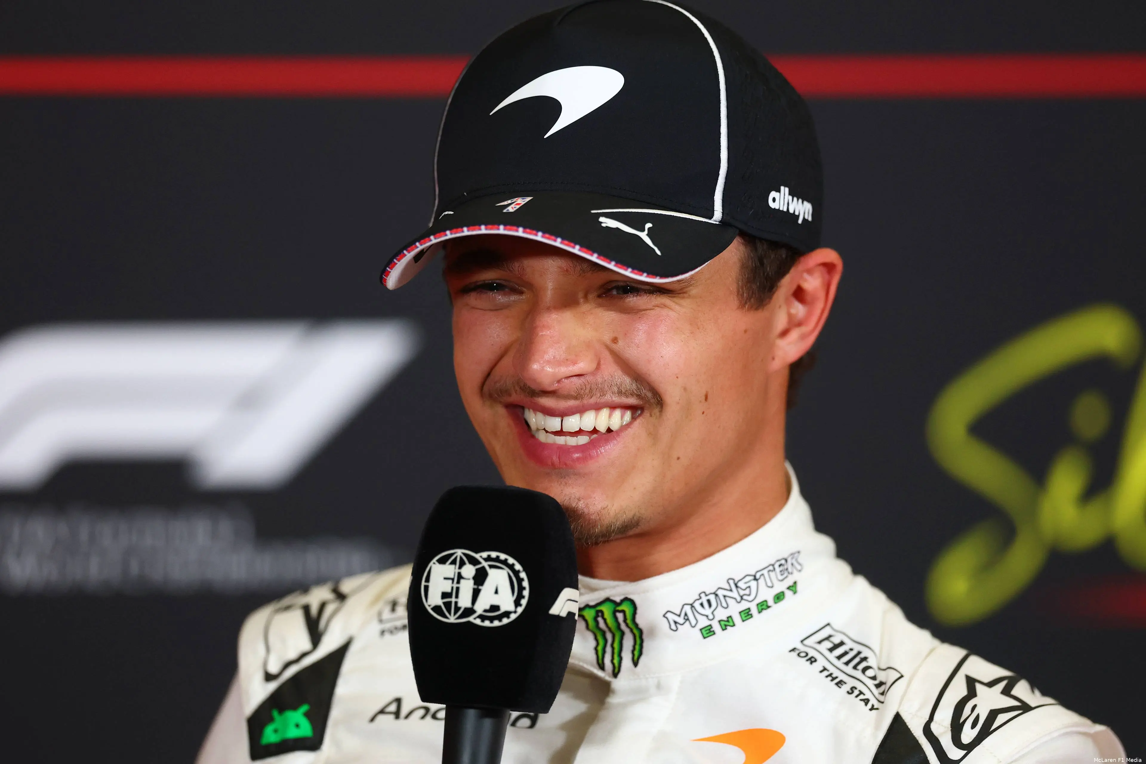 lando-norris-mclaren-gp-groot-brittannie-2026-zaterdag-6