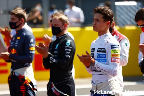 Lando Norris kan zich langzamerhand onder de vijf beste coureurs van de grid scharen. Hij neemt het in 2021 op tegen onder meer Max Verstappen en Valtteri Bottas. (Foto: McLaren F1 Media)